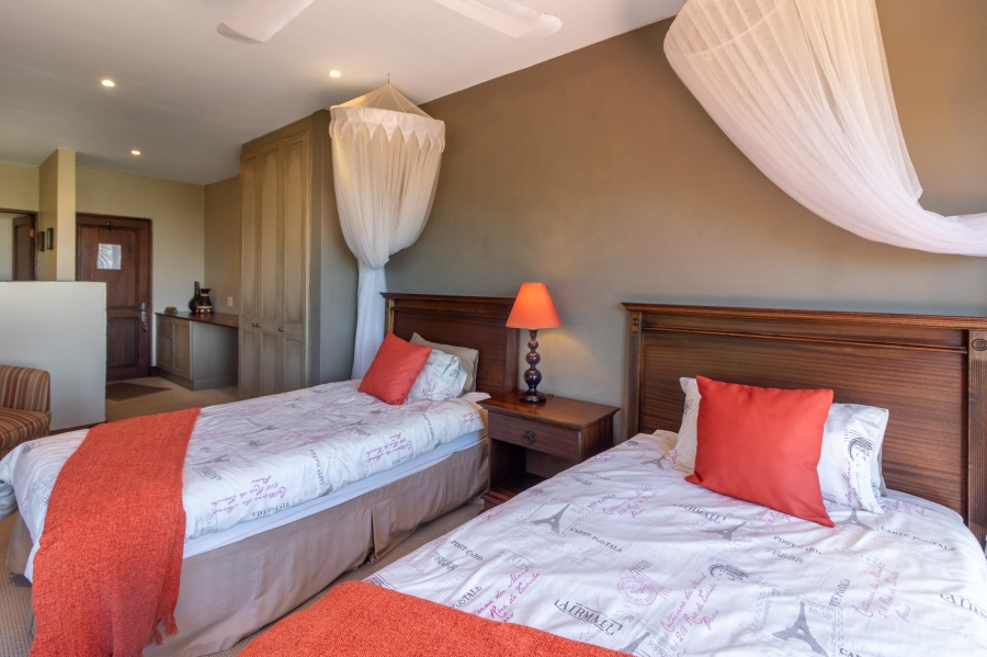 9 Bedroom Property for Sale in West Bank Eastern Cape